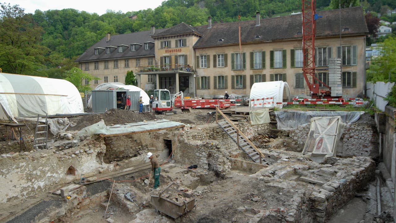 Das Badener Römerbad Archäologische Grabungen vor dem Römerbad, das 2017 abgerissen wurde. (Archiv)