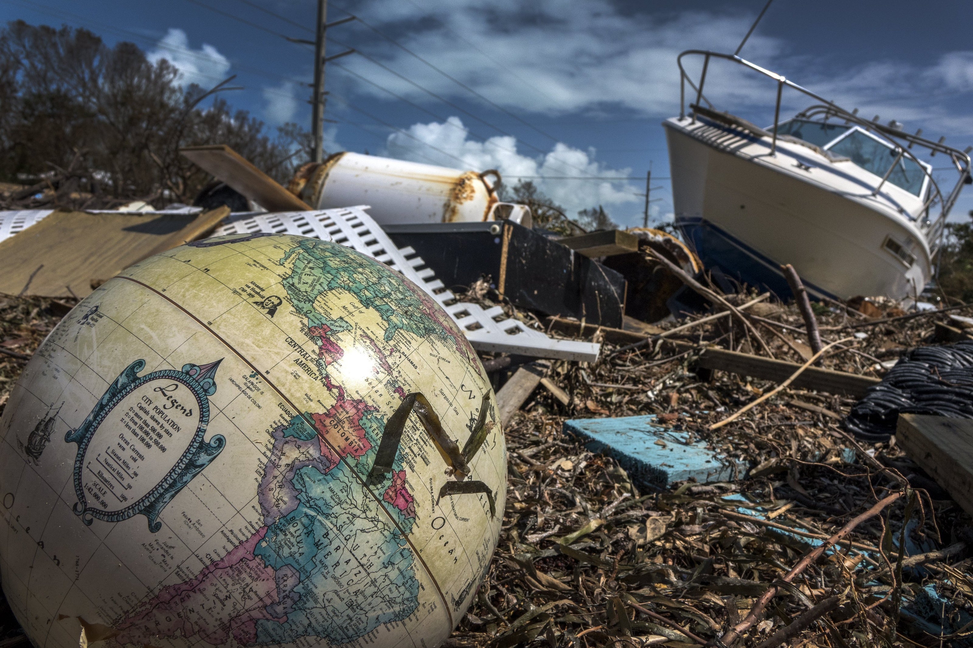 Bildstrecke - Schäden Und Räumarbeiten Nach Hurrikan Irma