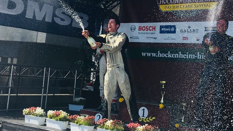 Sieg in Hockenheim: Dem Urdorfer Rennfahrer Bruno Weibel gelingt der perfekte Saisonstart
