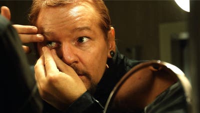 Platinblondes Gift: Film über «Wikileaks»Gründer Julian Assange scheitert an fehlender Distanz