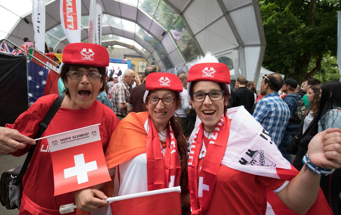 Schweiz-Brasilien: Das Public Viewing in der Oltner Schützi