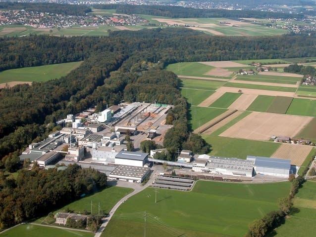 In der Papierfabrik Utzensdorf werden pro Jahr rund 260'000 Tonnen Altpapier verarbeitet