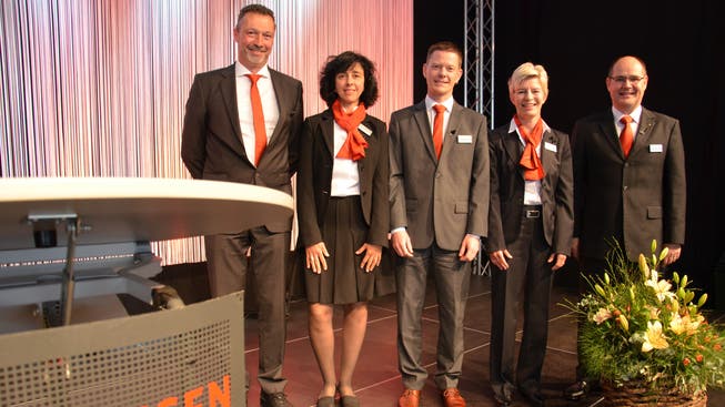 Von links: VR-Vize Thomas Vogt, Rosella Spielmann, Martin Fiechter, Doris Steiner und der BL-Vorsitzende Frank Mackuth.