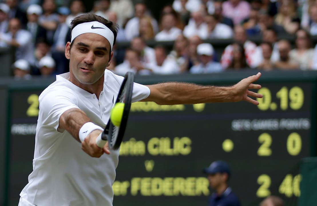 Federer lässt sich von der Pause nicht aus dem Rhythmus bringen.