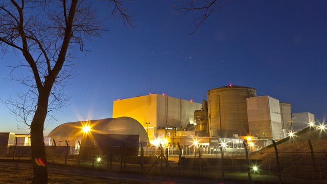 Schweizer Energiekonzerne haben ihren Vertrag mit dem Fessenheim-Betreiber gekündigt. Dennoch verlangen sie Entschädigung bei Schliessung des AKW.