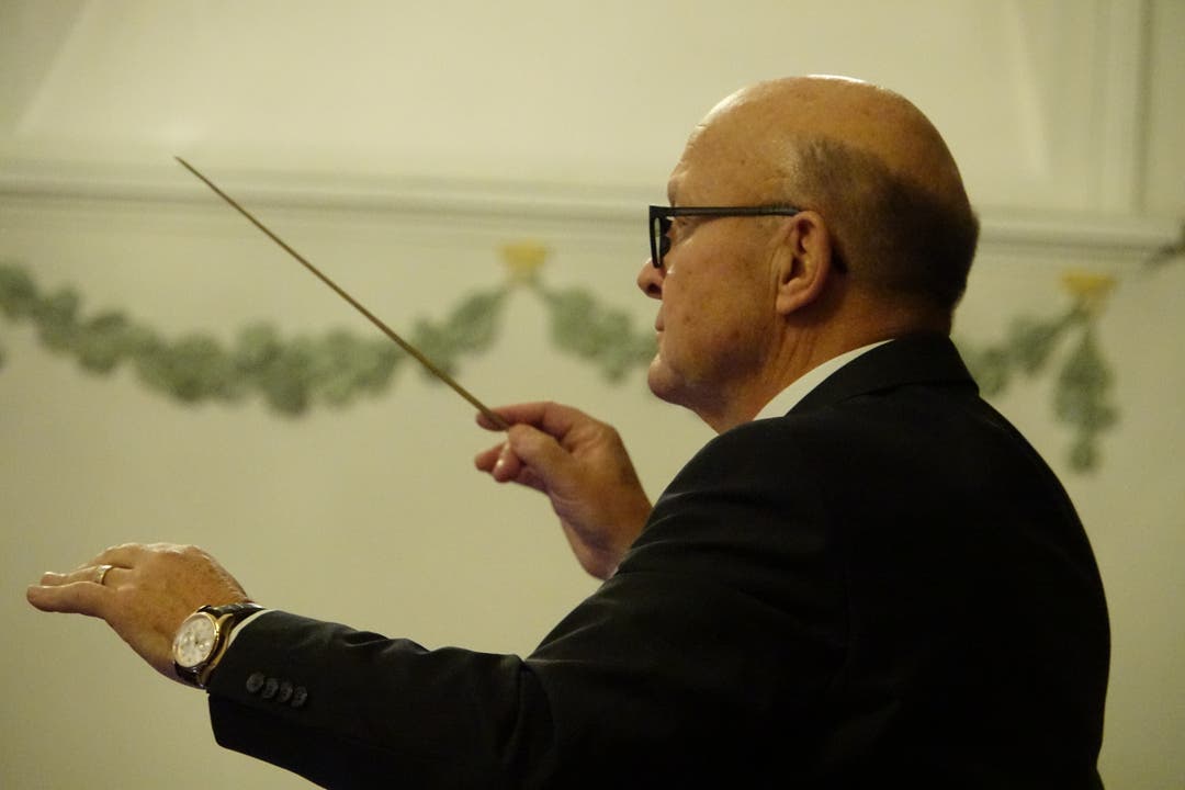 Dirigent Herbert Wendel bei seinem allerletzten Konzert (Bild ub) 2