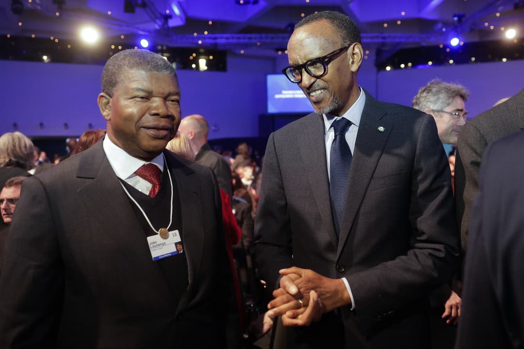 Joao lourenco (l), Präsident von Angola und Paul Kagame, Präsident von Ruanda.