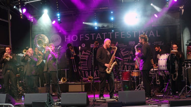 Tiefsinnige Texte und flotte Rhythmen am Hofstatt-Festival