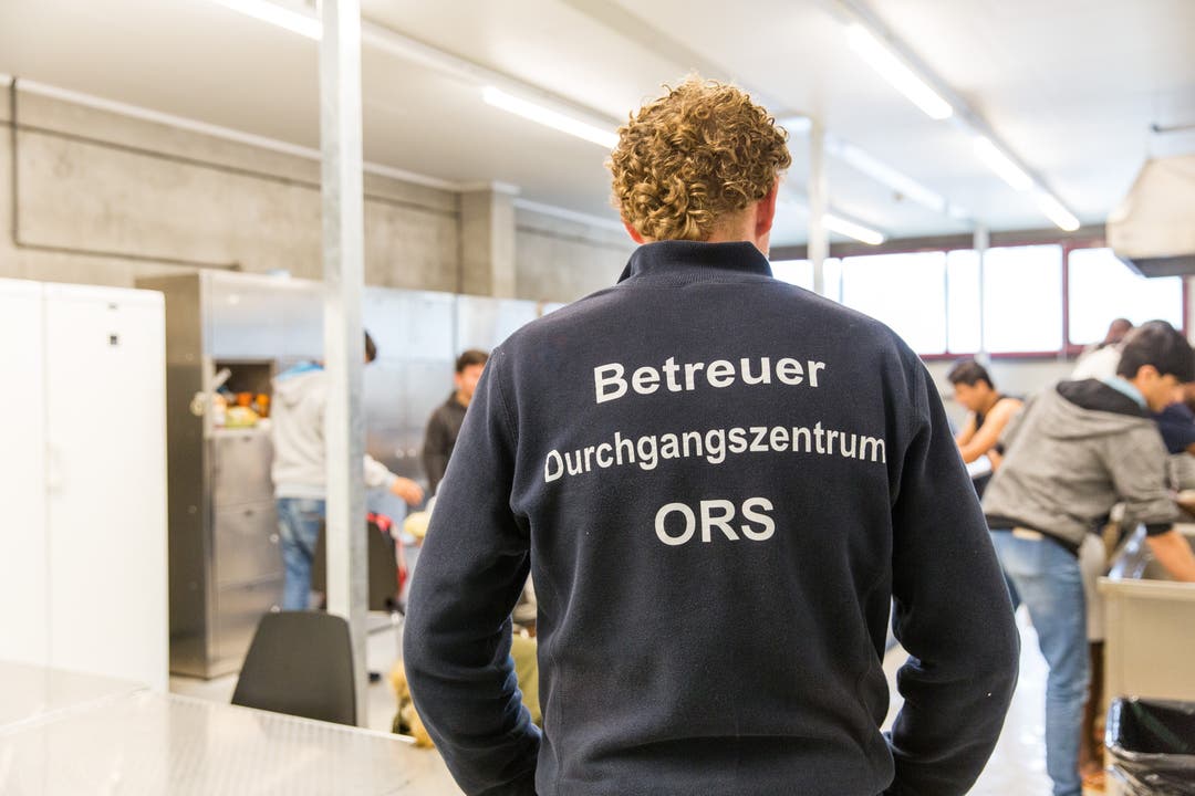 Betreut werden die Asylsuchenden von 12 Mitarbeitern der Firma ORS Service AG.