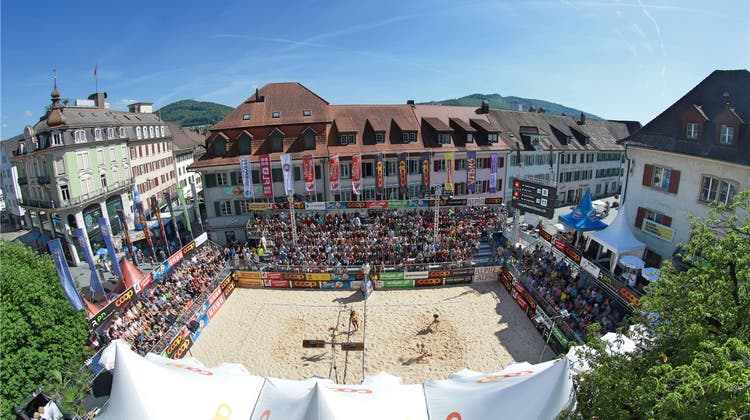 Beinahe ein Turnier der Beachvolleyball World Tour: «Mister Skyball» im Oltner Stadtzentrum