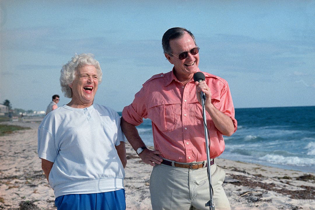 Barbara und George H.W. Bush im Jahr 1988. Ihr Gatte war während vier Jahren US-Präsident.