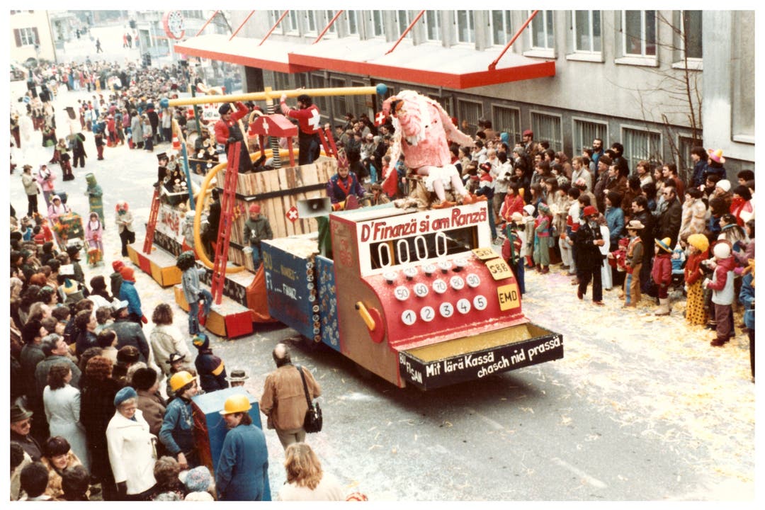 Grenchner Stadtgeschichte Fasnachtsumzug 1982