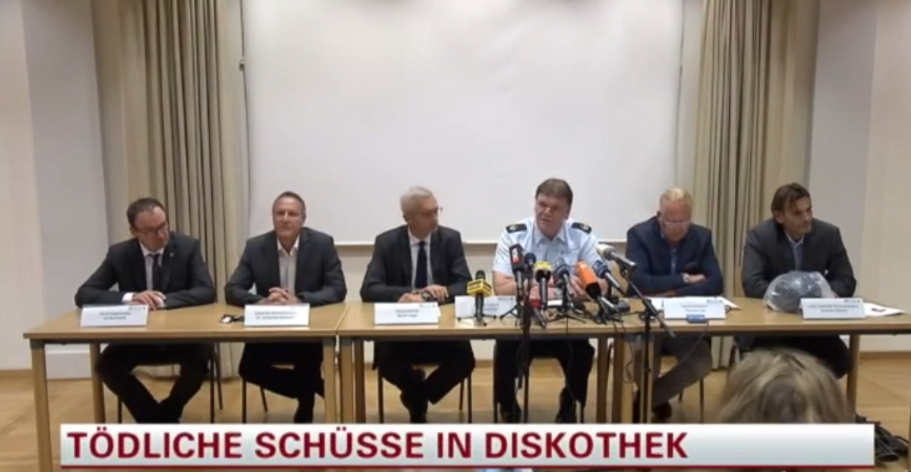 Die Polizei Konstanz und Staatsanwaltschaft an der Medienkonferenz.