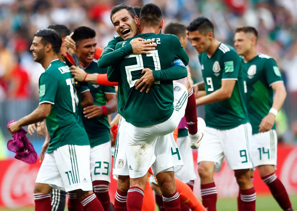 Jubel beim Mexiko-Team: Die Sensation ist geschafft!