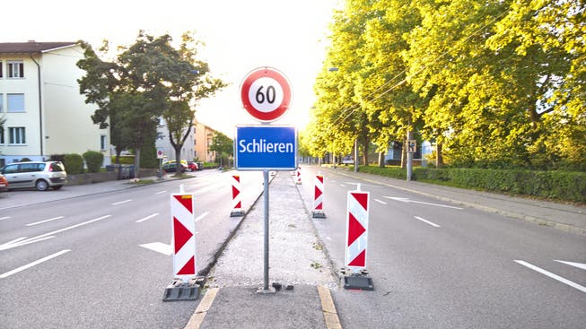 Die Volksinitiative "Stoppt die Limmattalbahn – ab Schlieren" verlangt, dass auf die zweite Bau-Etappe von Schlieren über Dietikon nach Killwangen-Spreitenbach verzichtet wird.