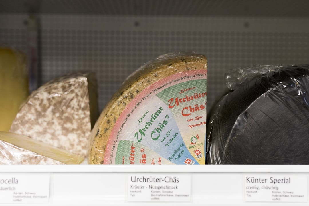 Spezialitätenkäserei von Sepp Brülisauer in Künten Im eigenen Laden wird Käse aus der Spezialitätenkäserei von Sepp Brülisauer in Künten direkt an Kunden verkauft, am 23. Januar 2018.