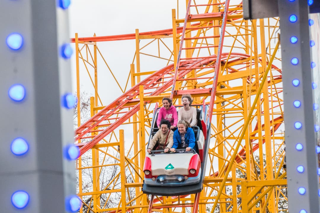 Die schönsten Bilder der Basler Herbstmesse Auf der «Rock &amp; Roller Coaster»-Bahn versagten am ersten Wochenende die Notbremsen – jetzt läuft sie wieder und ist beliebt wie eh und je.