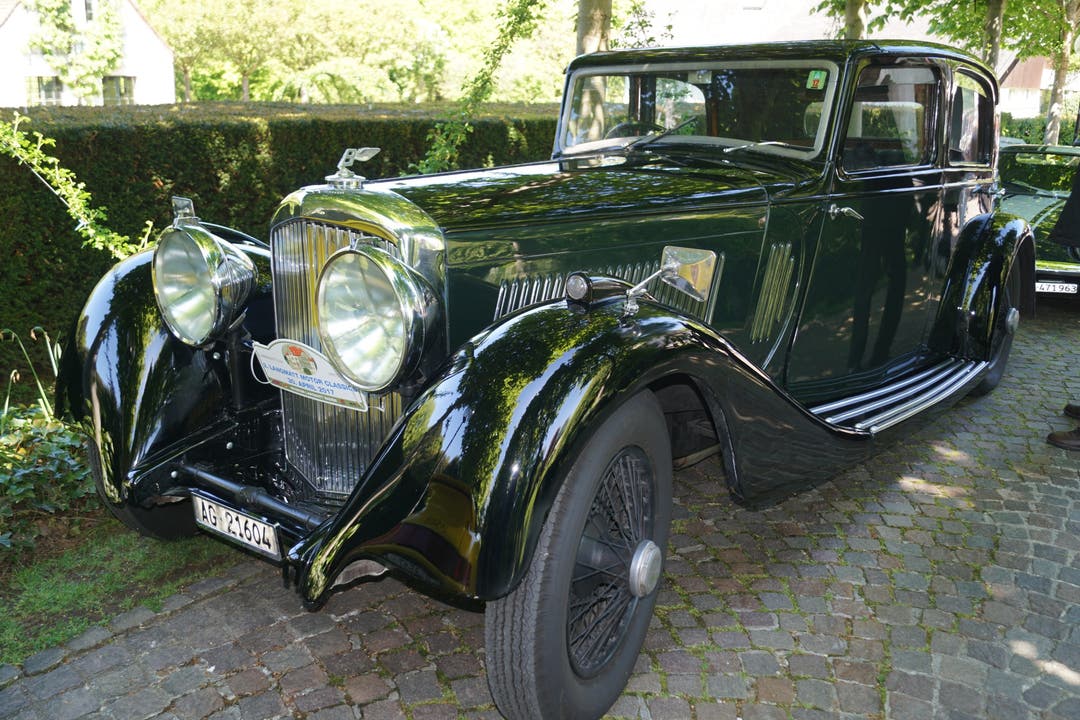 Der Bentley (1934) verfügt über 3669 ccm.