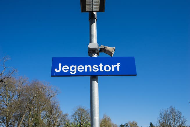 Der Bahnhof Jegenstorf wird neu gebaut. Nur wo?