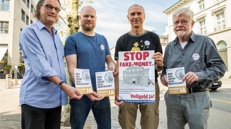 «System führt in Abgrund» – Aargauer Komitee kämpft mit viel Überzeugung und einem Song