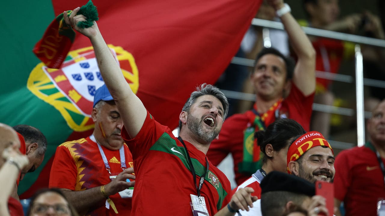 Fans der Portugiesischen Nationalmannschaft.