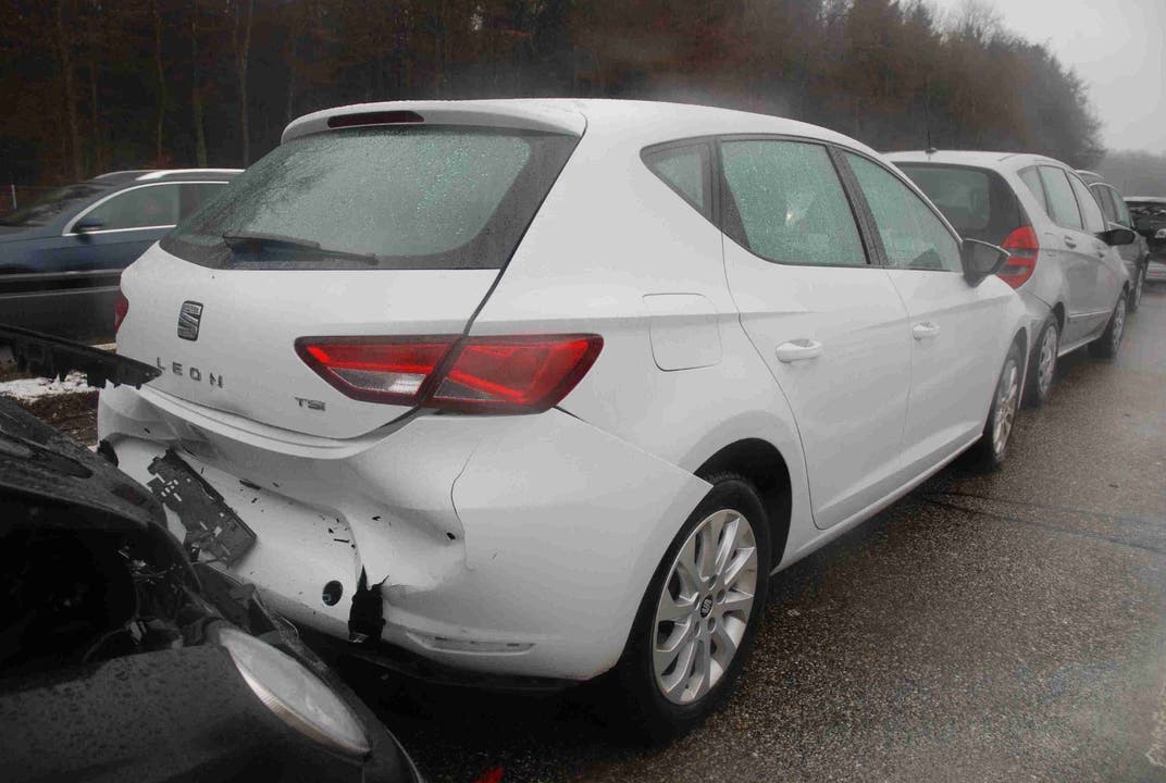 Subingen (SO), 30. Dezember Auf der Autobahn A1 ereigneten sich beinahe zeitgleich zwei Auffahrkollisionen mit insgesamt neun beteiligten Autos. Ernsthaft verletzt wurde dabei niemand.