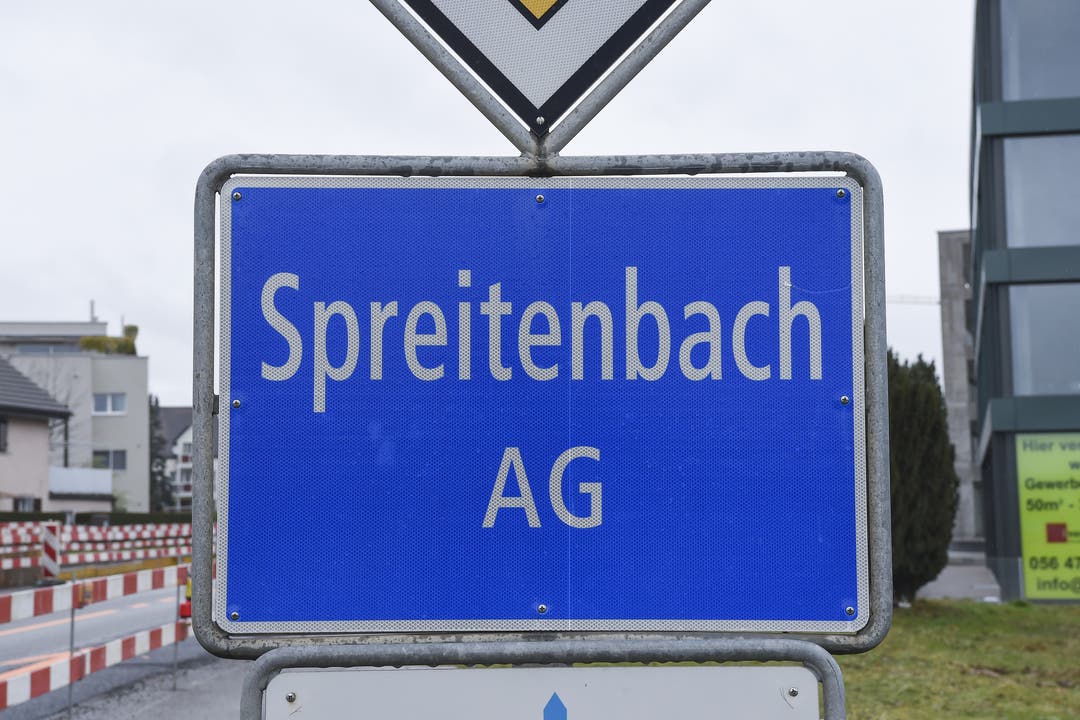 Die Gemeinde Spreitenbach, bekannt für ihre Einkaufszentren.