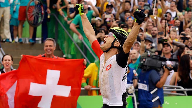 Nino Schurter gewann in Rio de Janeiro Gold, jetzt ist er in Solothurn zu sehen.