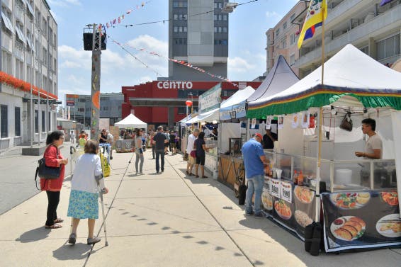 World Food Festival macht im Juli 2017 Halt in Grenchen Ein vielfältiges Angebot lockte die Leute auf den Marktplatz