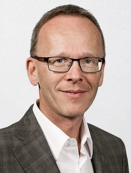Jörg Schnyder aus der NZZ-Unternehmensleitung wird Vizepräsident unter Peter Wanner.