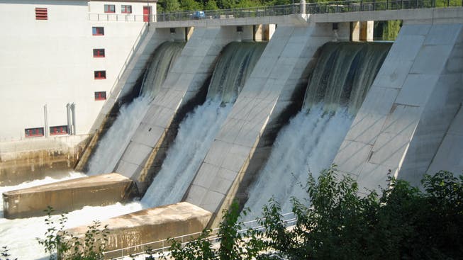 Das EWZ Wasserkraftwerk beim Wehr in Wettingen. (Symbolbild)
