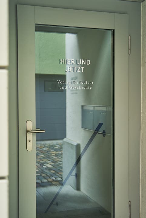 Ein Rundgang durchs Badener Altstadtquartier: der Verlag «Hier und Jetzt», der nach Zürich wechselt.