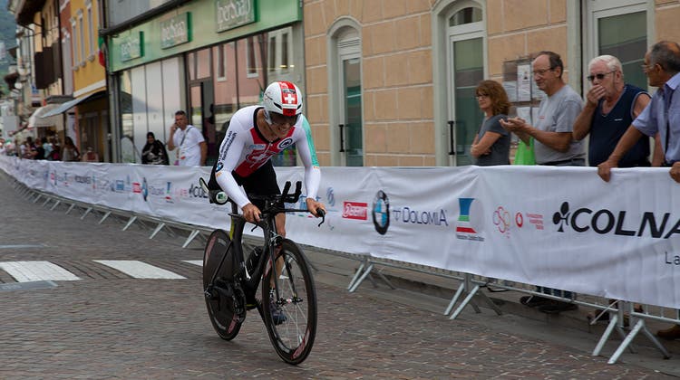 Roger Bolliger fährt an der Para-cycling-WM in Maniago auf Platz 16