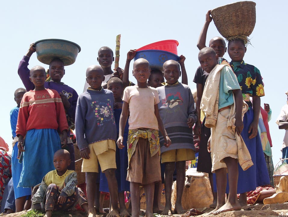 Weitere Impressionen aus dem Hilfswerk in Ruanda: Klicken Sie sich durch die Galerie!