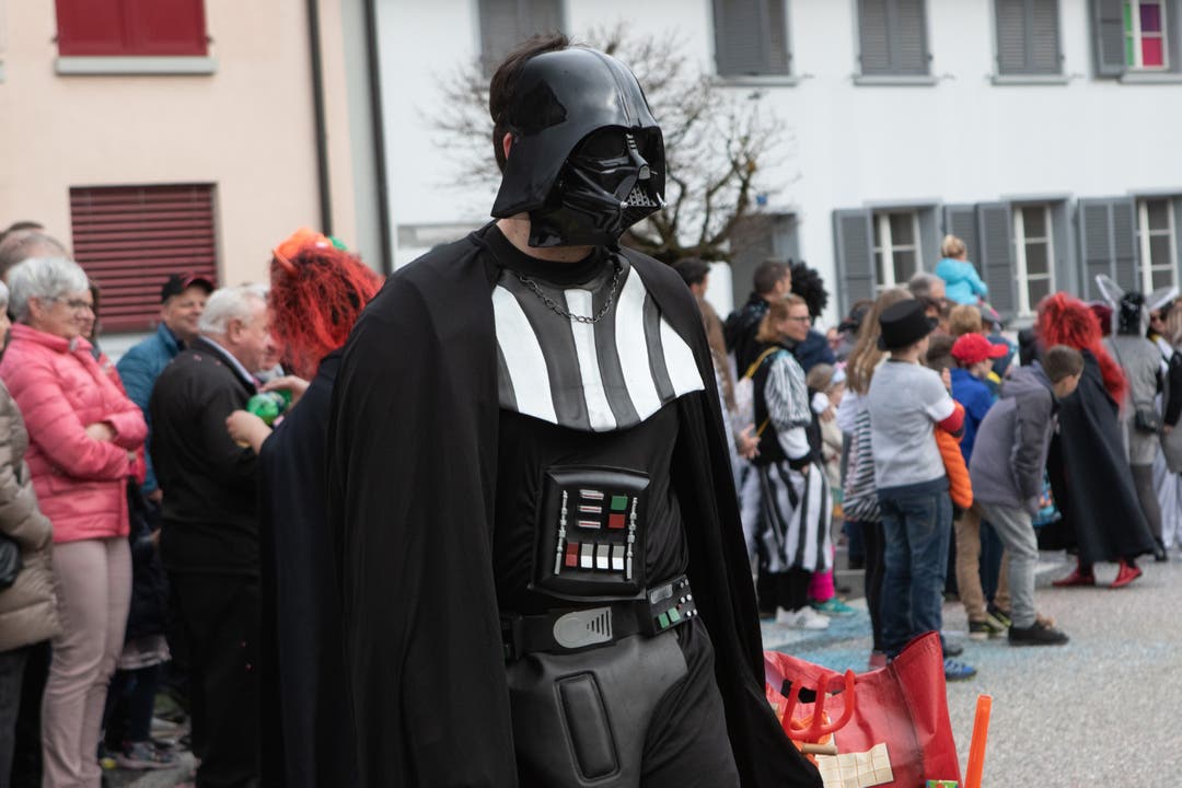 Getreu dem Motto «Legände und Höude» verkleideten sich die Teilnehmer als Darth Vader, ...