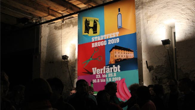Im Januar wurden im Brugger Salzhaus das Motto «verfärbt» sowie die Rahmenbedingungen für das Stadtfest 2019 vorgestellt.