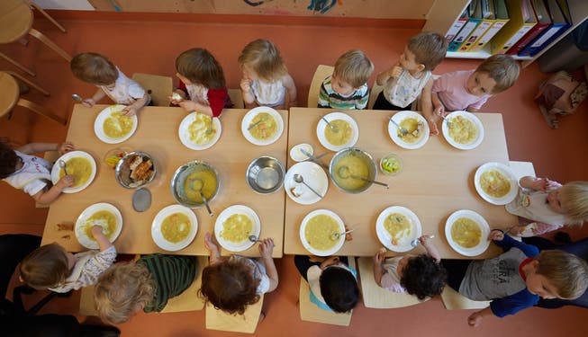 Kinderbetreuung Nur Wer Sich Meldet Erhalt Geld Fast Unbemerkt Tritt Im rgau Ein Neues Gesetz In Kraft rgauer Zeitung Kinderbetreuung Nur Wer Sich Meldet Erhalt Geld Fast Unbemerkt Tritt Im rgau Ein Neues Gesetz In Kraft rgauer Zeitung