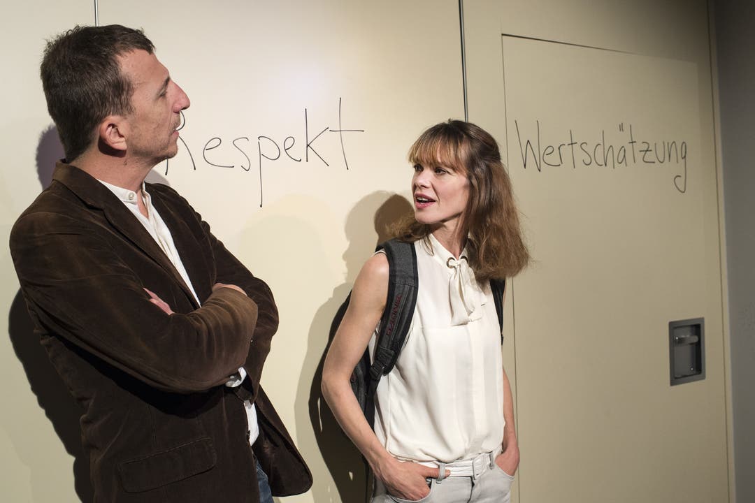 Die Gottesanbeterin Das neuetheater Dornach zeigt "Die Gottesanbeterin" von Anna Pabst.