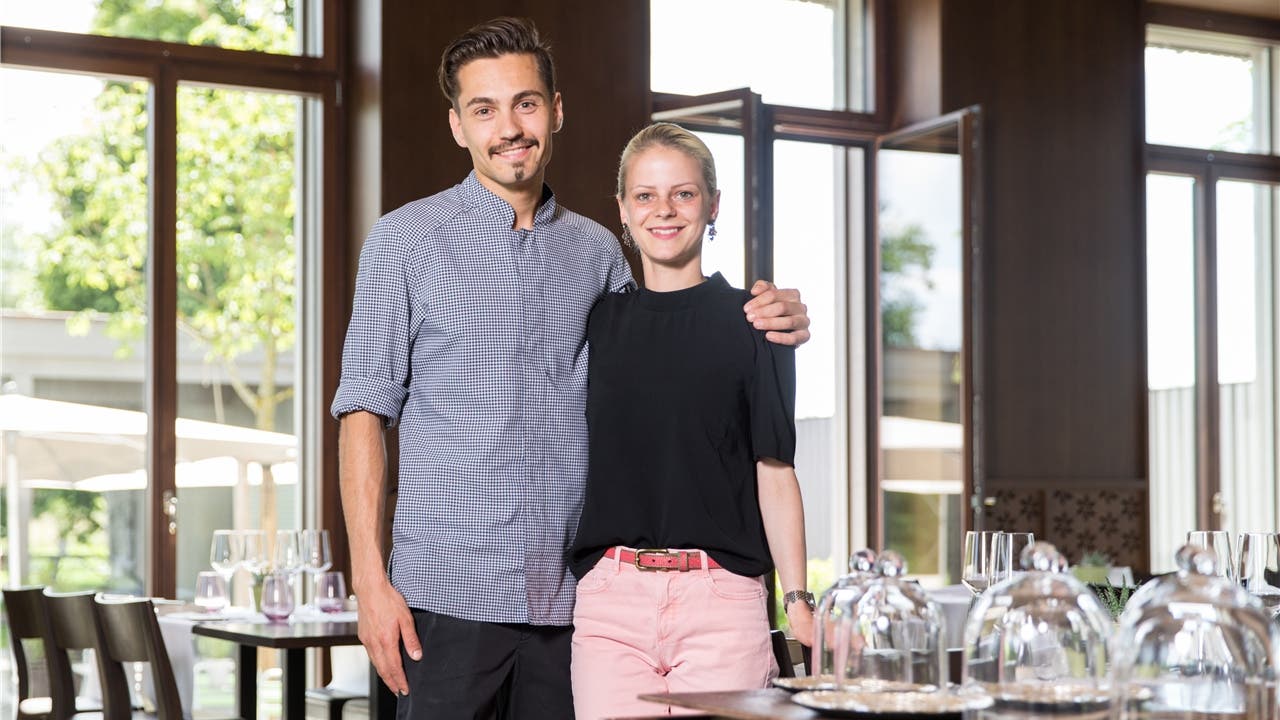 Künten, 8. Oktober: Das Restaurant «Fahr» in Sulz hat von Gault Millau 15 Punkt erhalten und ist somit eines der vier besten Aargauer Restaurant. Das Glück des Wirtepaars Manuel und Alexandra Steigmeier ist perfekt.