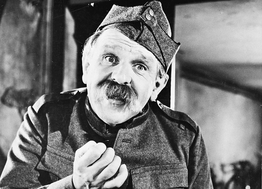 Alfred Rasser (1907–1977) Der gebürtige Basler begann als Kabarettist und wurde berühmt als HD-Soldat Läppli. In Erinnerung bleiben die beiden Läppli-Filme von 1959 und 1961.