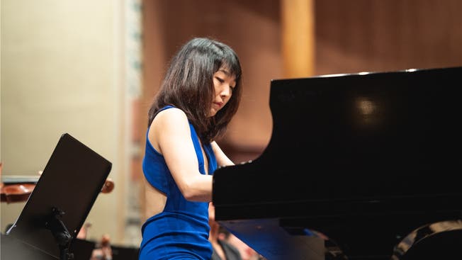 Die chinesische Klaviervirtuosin Claire Huangci im Konzertsaal Solothurn.