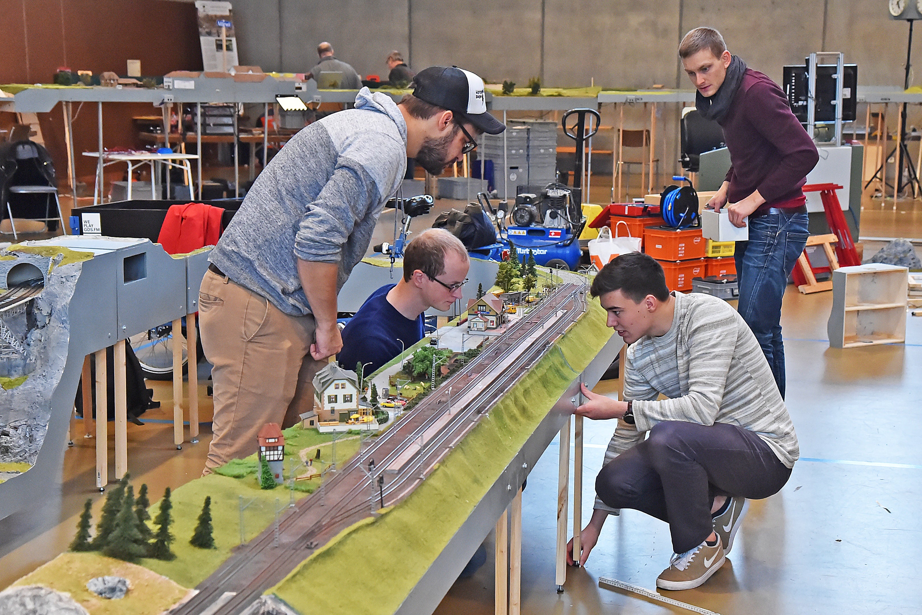 Bildstrecke - Modelleisenbahn-Ausstellung Niedergösgen