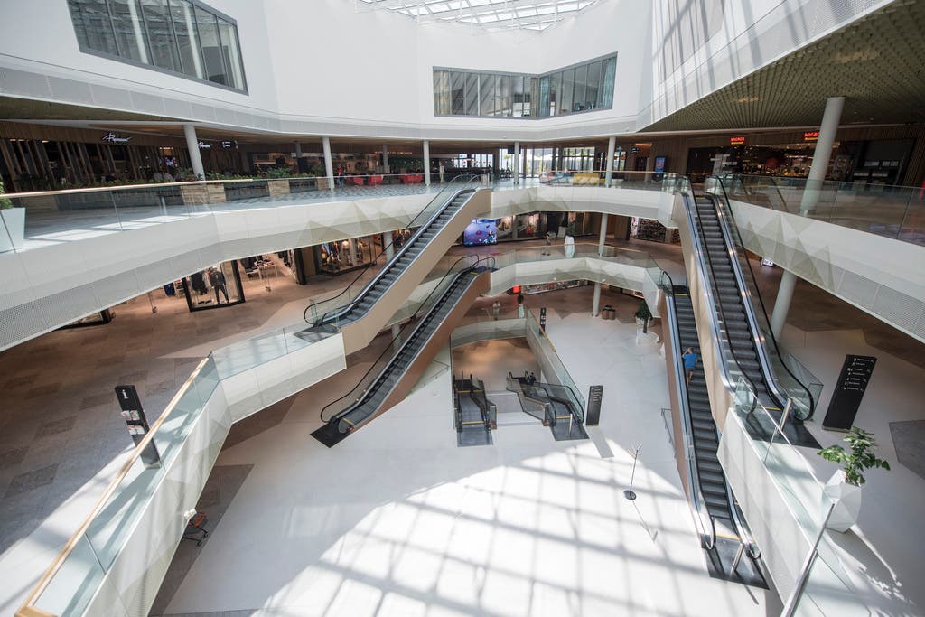 41 Monate wurde gebaut, ehe die Mall of Switzerland am 8. November 2017 seine Tore öffnete.