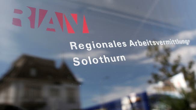 2865 Personen im Kanton Solothurn waren im Oktober als arbeitslos gemeldet.