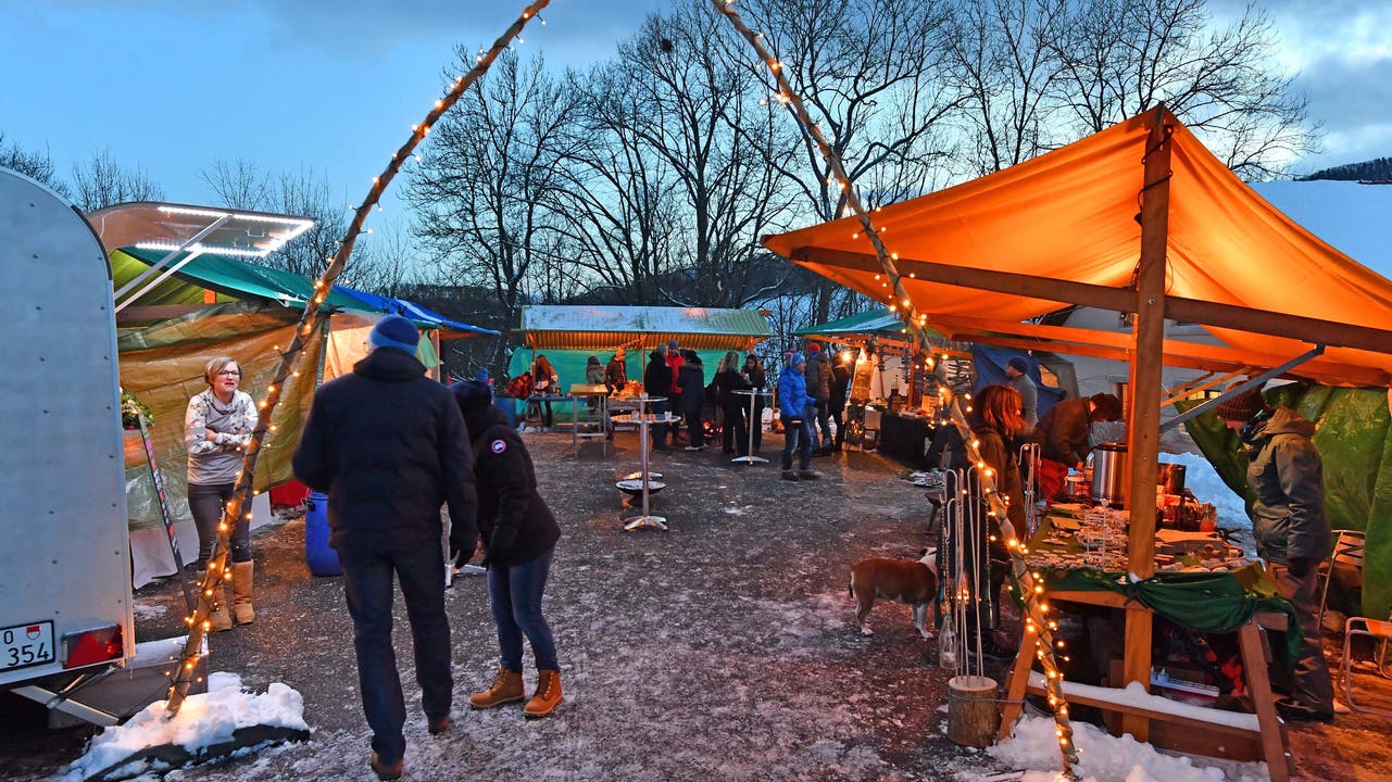 Der erste Weihnachtsmarkt in Hauenstein-Ifentahl letztes Jahr.    