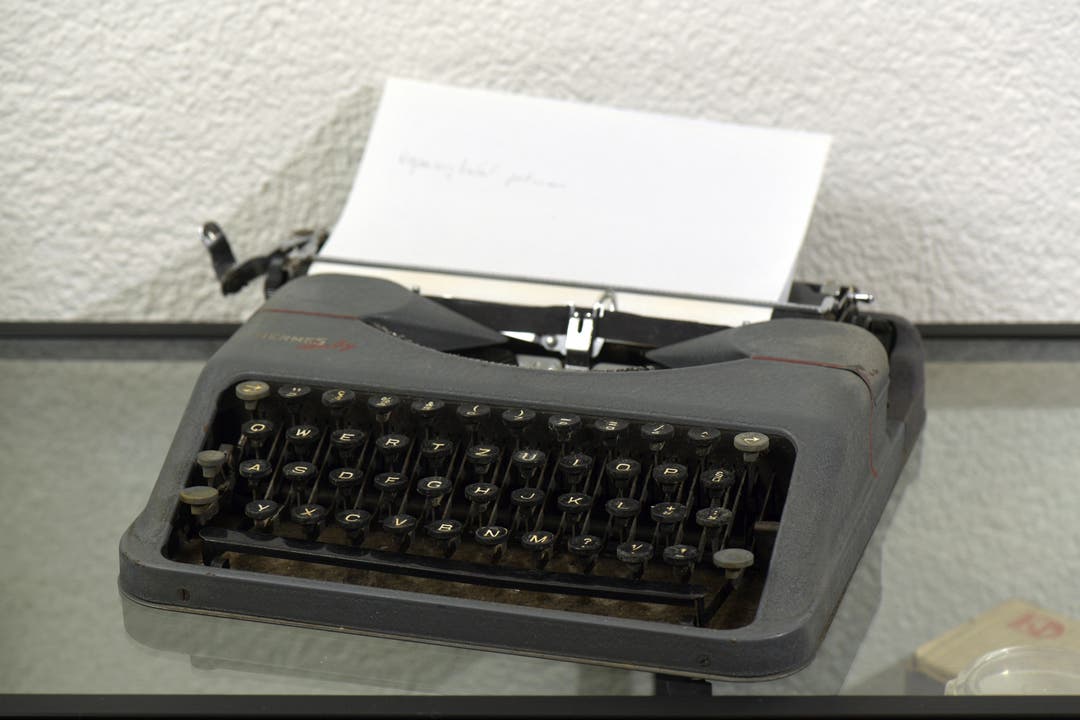  Hermes Baby, die Schreibmaschine aus der Zeit