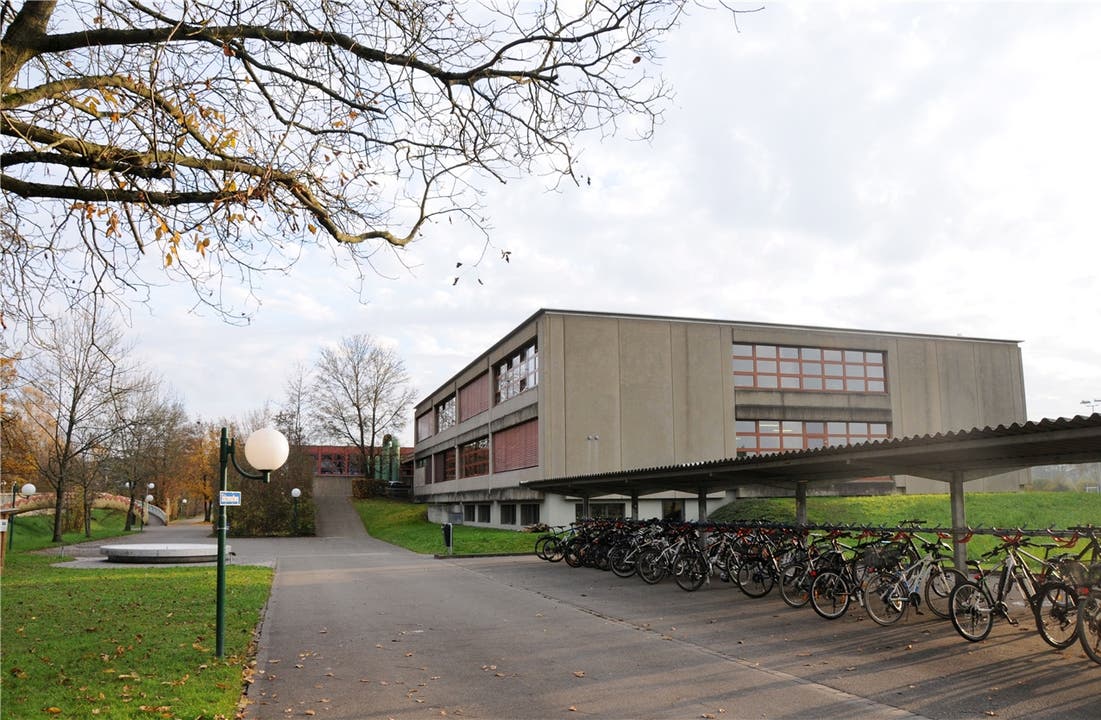 Das Schulhaus Schützenmatt: In Klingnau befinden sich Primarschule sowie sämtliche Oberstufenzüge von Real, Sek und Bez.