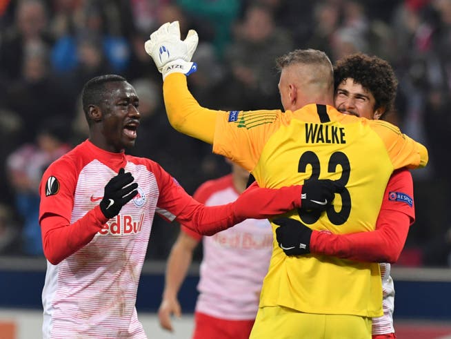Salzburgs Spieler feiern ihren Erfolg gegen Leipzig