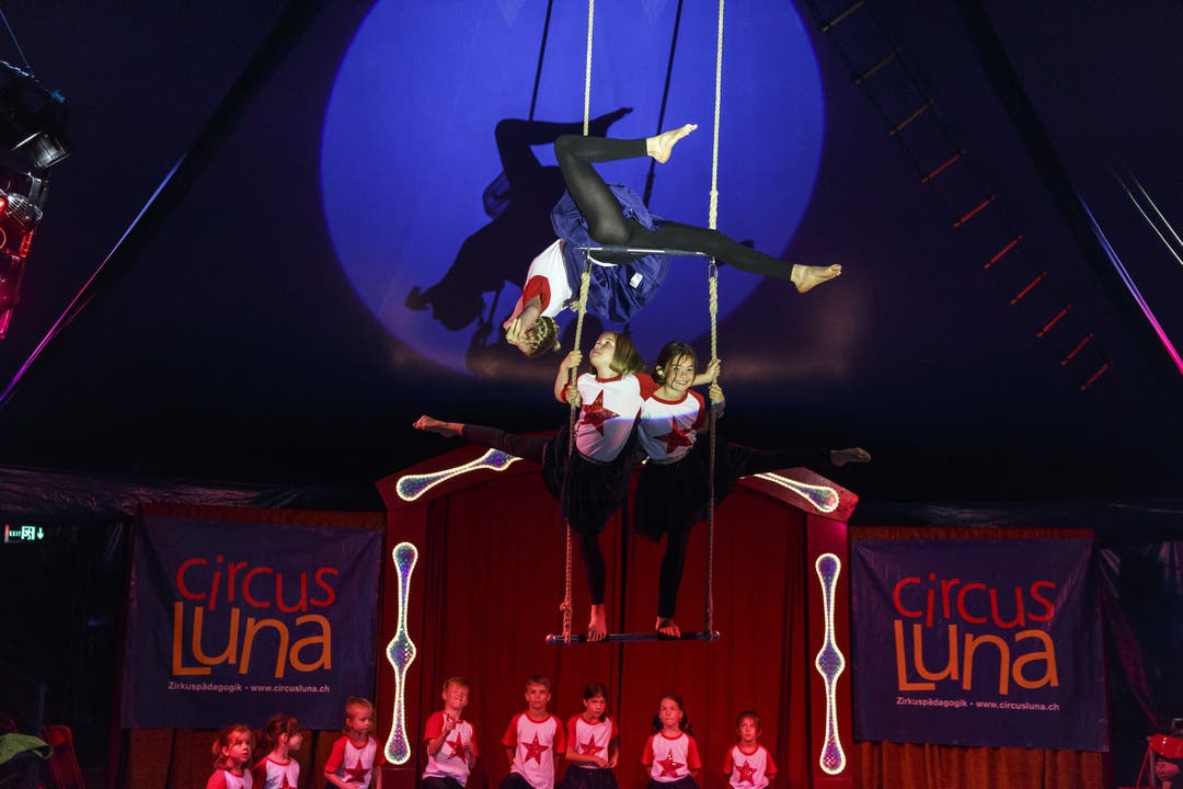 Schulschlussfeier mit Zirkusvorstellung Horriwil
