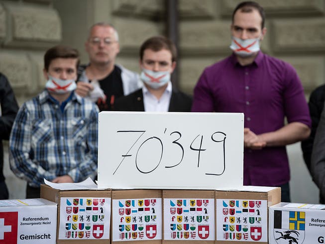70'349 Personen haben das Referendum gegen die Erweiterung der Anti-Rassismus-Strafnorm unterschrieben. Die Gegner der Vorlage sprechen von einem "Zensurgesetz".
